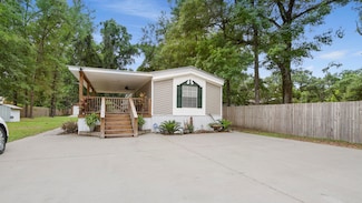 10960 County Highway 3280, Ponce de Leon, FL 32455