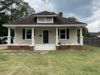 404 S 16th St, Erwin, NC 28339