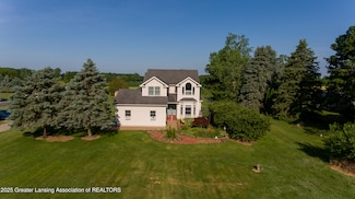 13689 Oneida Rd, Grand Ledge, MI 48837