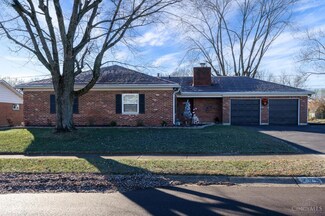704 Bradfield Dr, Dayton, OH 45426