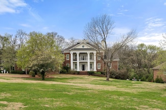 2101 Summer Hill Cir, Franklin, TN 37064