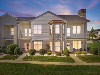 211 Adams Pointe Blvd Unit 10, Mars, PA 16046
