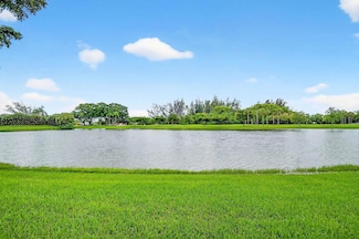 5710 Parkwalk Cir E, Boynton Beach, FL 33472