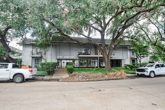 3300 Yorktown St Unit 32, Houston, TX 77056
