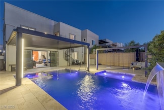 731 Glowing Horizon St, Henderson, NV 89052