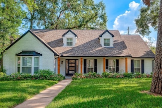 12227 Cobblestone Dr, Houston, TX 77024