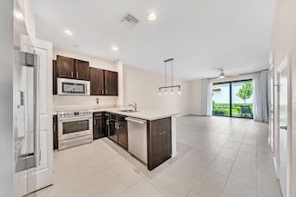 4208 N Dixie Hwy Unit 25, Oakland Park, FL 33334