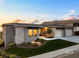 1805 S Satellite Way, Boise, ID 83712