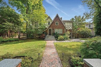 134 Langdon St, Newton, MA 02458