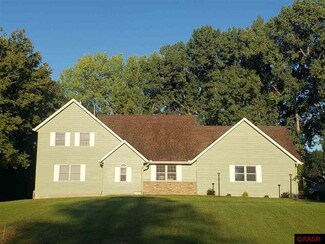 18 Bela Vista Ct, Mankato, MN 56001