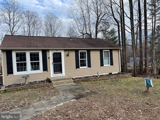 130 Arthur King Rd, Prince Frederick, MD 20678