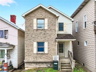 46 Davidson Ave, Elrama, PA 15038