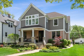 1631 Washington Ave, Wilmette, IL 60091