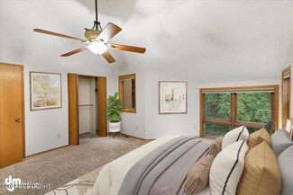 3100 Willow St Unit B, Anchorage, AK 99517