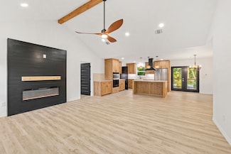 90 Coolcrest Dr, Point Blank, TX 77364