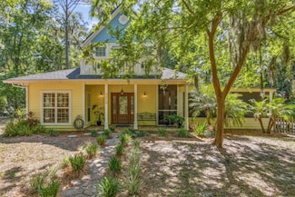 96448 Marsh Hen Rd, Fernandina Beach, FL 32034