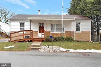 17711 Leonard Ave, Hagerstown, MD 21740