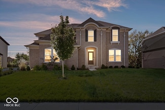 6037 Shallow Creek Ln, Indianapolis, IN 46237