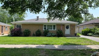 1317 N Mitchell Ave, Arlington Heights, IL 60004