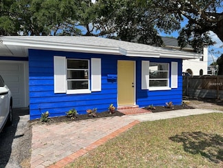 1196 Angle Rd Unit B, Dunedin, FL 34698
