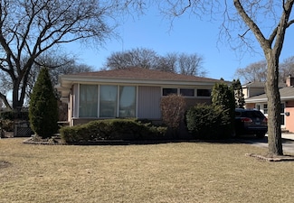 406 W White Oak St, Arlington Heights, IL 60005