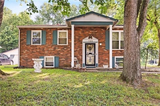 700 Webster Blvd, Jeffersonville, IN 47130
