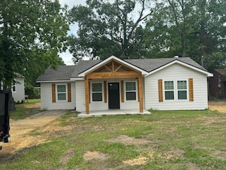 4120 Buffalo St, Beaumont, TX 77703