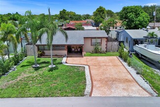 1131 N 71st Ave, Hollywood, FL 33024