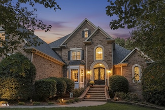 6121 Carlyle Dr, Raleigh, NC 27614