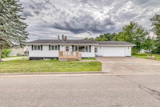 6502 Roosevelt St, Duluth, MN 55807