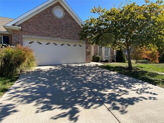 731 Sterling Ridge Dr, O Fallon, MO 63366