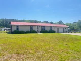 1045 Autumn Ln, Summerton, SC 29148