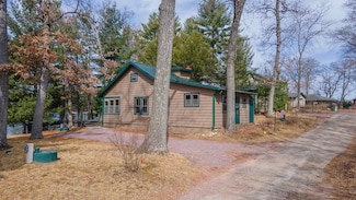 W13573 S Pleasant Rd, Westfield, WI 53964