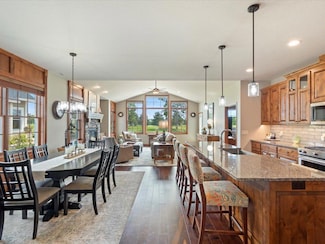 7496 Fairway Ln, Pequot Lakes, MN 56472