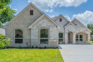 938 Fairway Dr, Duncanville, TX 75137