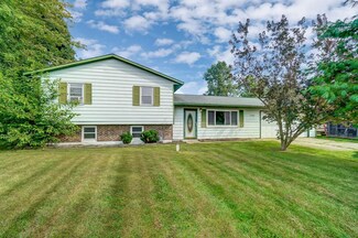11345 E Us Highway 20, Lagrange, IN 46761