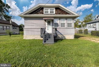 1638 S Delaware St, Paulsboro, NJ 08066