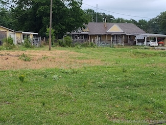 2926 Meadow Rd, Bokchito, OK 74726