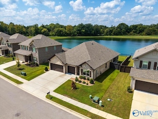 16306 Trestle St, Huntsville, AL 35803