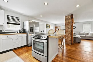 20 Bartlett St, Beverly, MA 01915