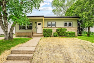 3915 N 83rd St, Milwaukee, WI 53222