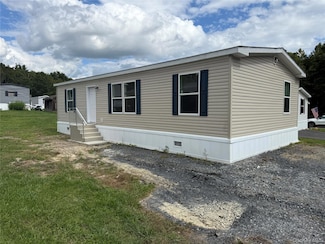 29 Shore Ln, Burlingham, NY 12722