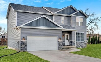 4184 Thornhill Dr, Crown Point, IN 46307