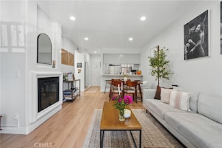 555 Maine Ave Unit 103, Long Beach, CA 90802