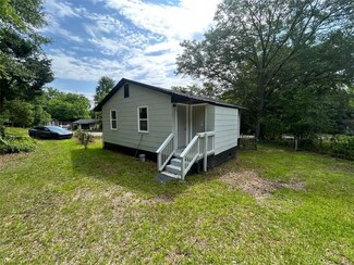 3005 Margaret Dr, Macon, GA 31206