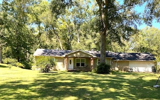 130 Singing Hills Rd, Vicksburg, MS 39180