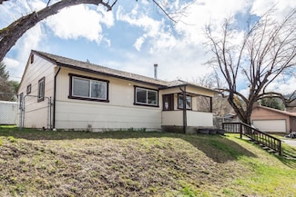 174 First Ave, Lewiston, CA 96052