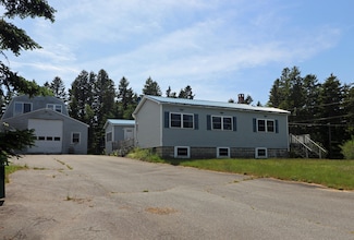 55 Black Duck Cove Rd, Beals, ME 04611