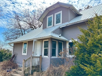 N1160 Plum Creek Rd, Maiden Rock, WI 54750