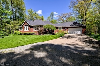 10400 Stoneacre Rd NW, Canal Fulton, OH 44614